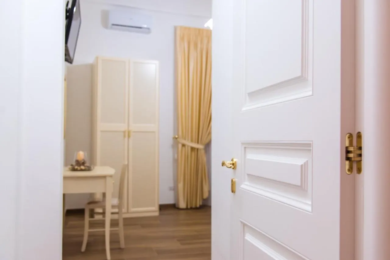 Hotel Palazzo Le Travi Bari Italia