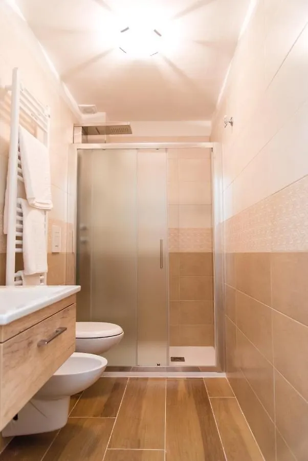 Pensión Hotel Palazzo Le Travi Bari